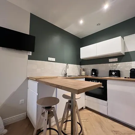 Le Ptit Veulais Apartment *